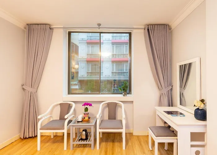 Cabana Saigon - Ly Tu Trong